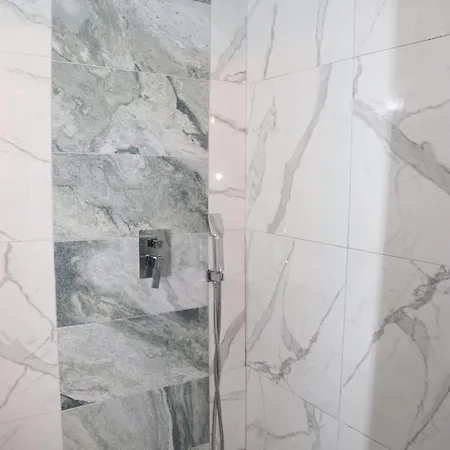 Green Apartment Apartman Tirana