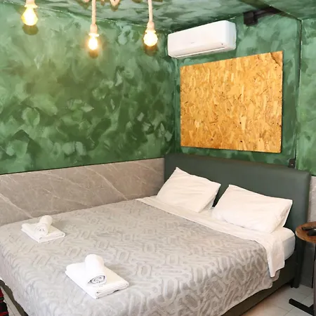 Green Apartment * Tirana
