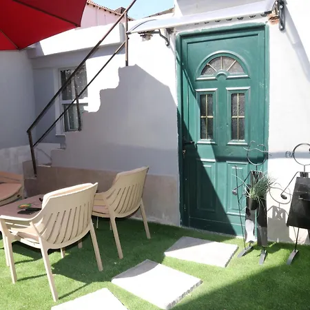 Apartment Green Apartment Tirana