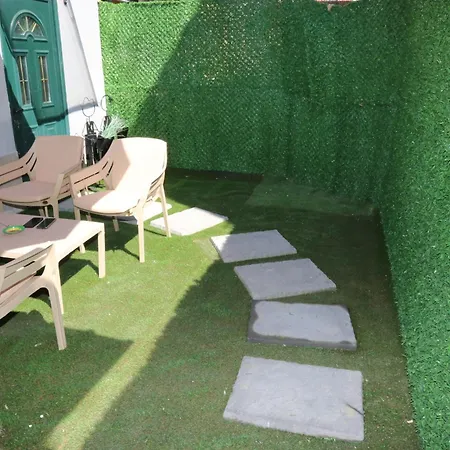 Green Apartment *